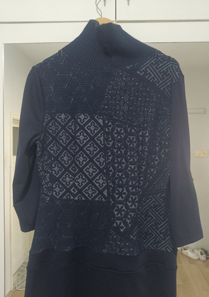 Desenli Siyah Kadın Triko Midi Elbise - Görsel 4