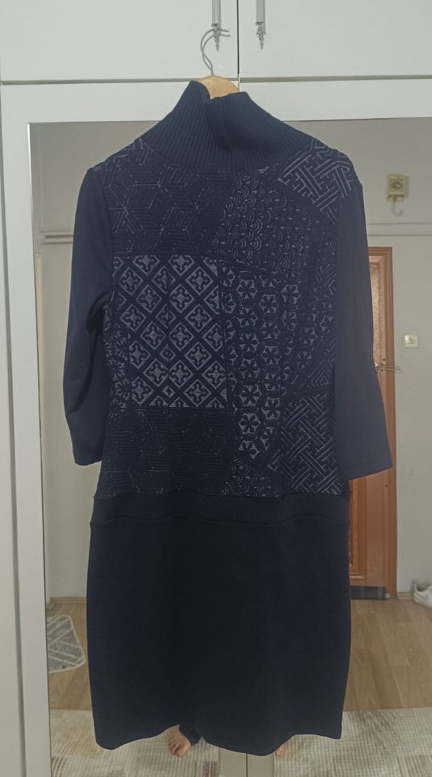 Desenli Siyah Kadın Triko Midi Elbise - Görsel 3