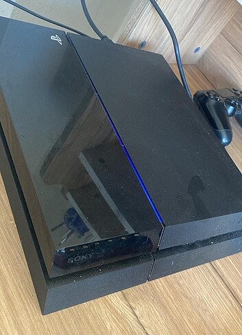 PS 4 Sony acil satılık 