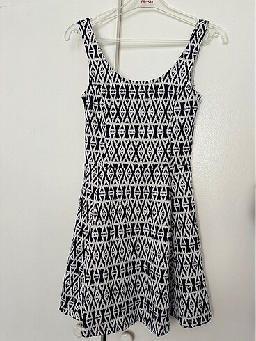 H&M H&M Elbise