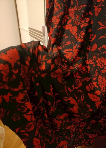 Kırmızı Desenli Uzun Kollu Midi Elbise - Görsel 8