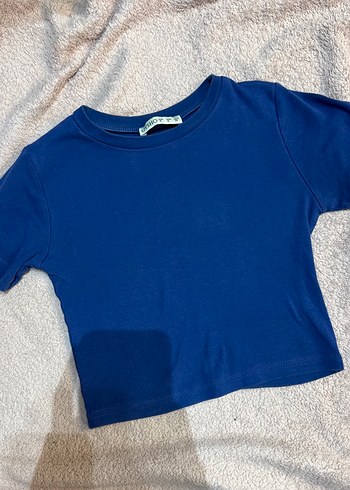 Diğer Sade Ve Sik Mavi Crop Tisort