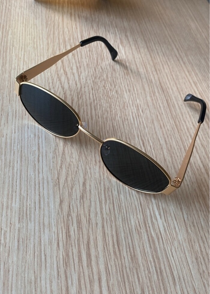 Güneş Gözlüğü - Görsel 2