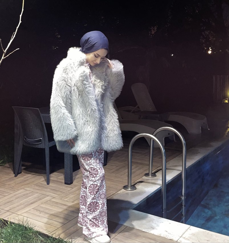 Gri kadın kürk - Görsel 2