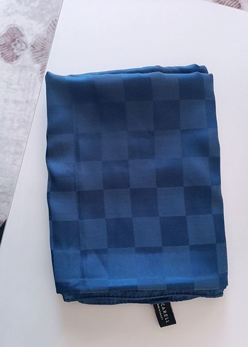 carell Indigo jakarlı şal