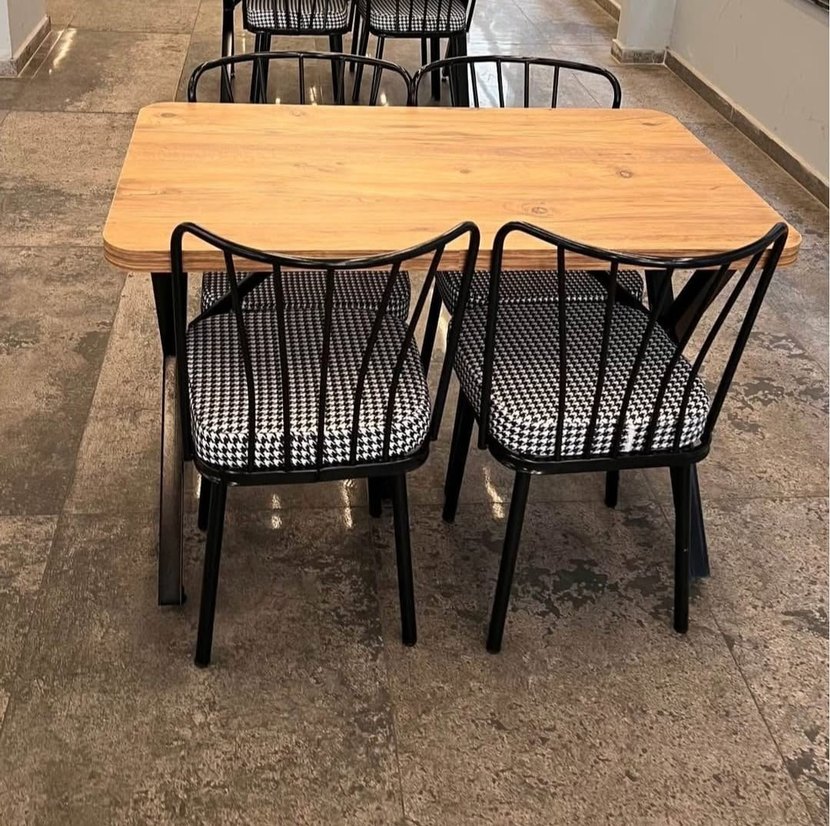 Siyah Kareli Modern Sandalyeli Masa Takımı - Görsel 3