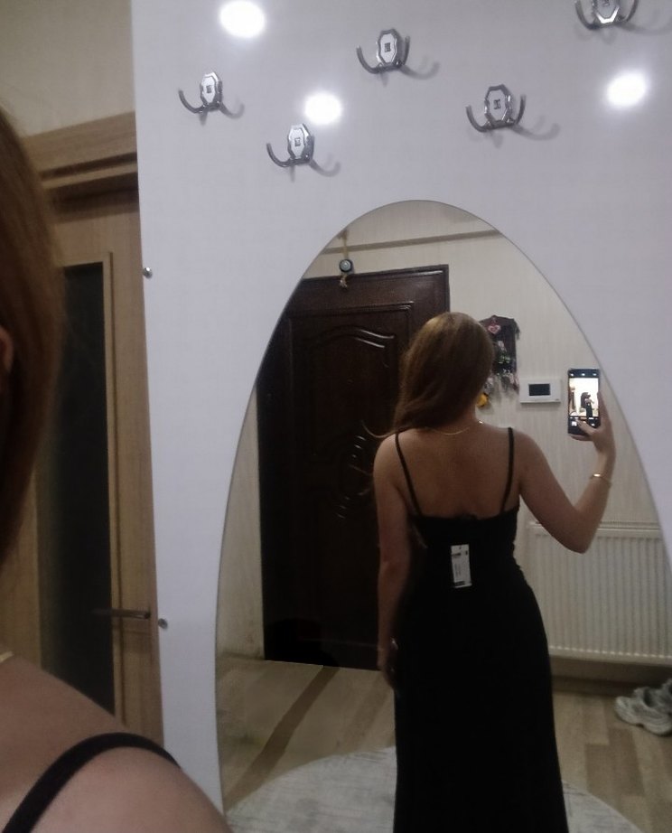 Siyah Uzun V Yaka Drapeli Elbise - Görsel 2