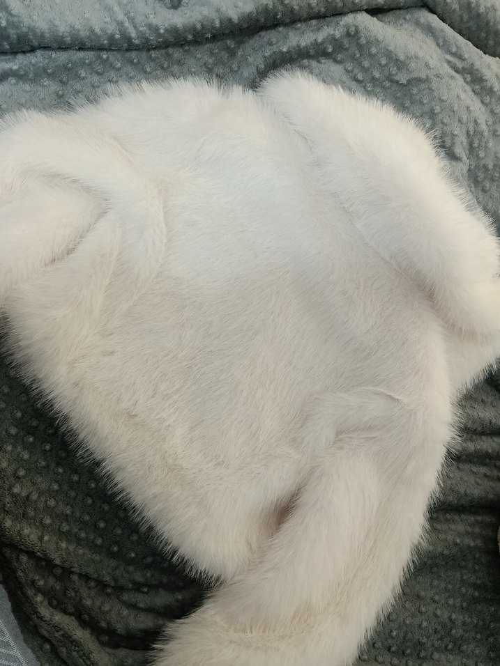 Kadın Beyaz Kürk Detaylı Midi Ceket - Görsel 2