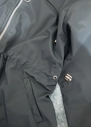 Fermuarlı Kapüşonlu Kadın Siyah Ceket - Görsel 2