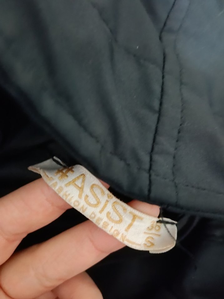 Fermuarlı Kapüşonlu Kadın Siyah Ceket - Görsel 3