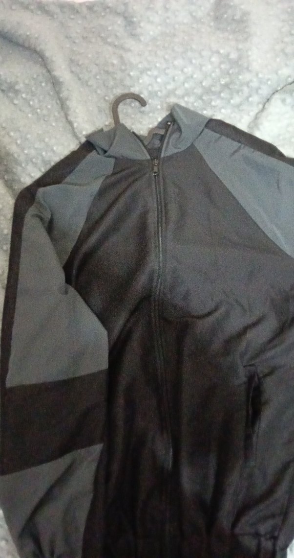 Gri Fermuarlı Yüksek Yakalı Kolsuz Ceket - Görsel 2