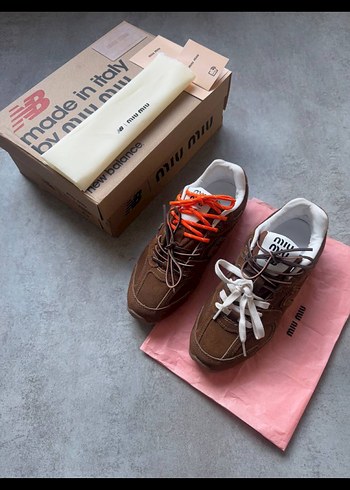 37 Beden Miu Miu x New Balance spor ayakkabı
