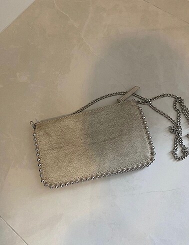 Zara askılı çanta