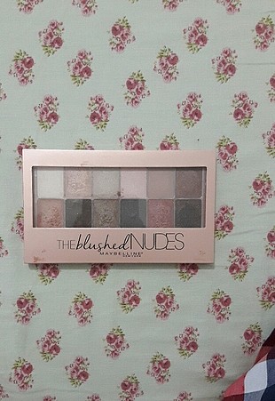 nude far