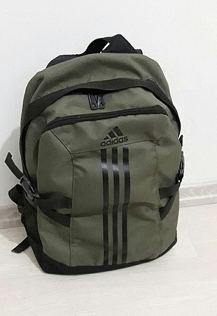asker yeşili adidas sırt çantası
