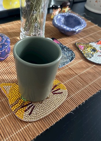 Renkli Taşlı Kedi Figürlü bardak altlığı - Görsel 4