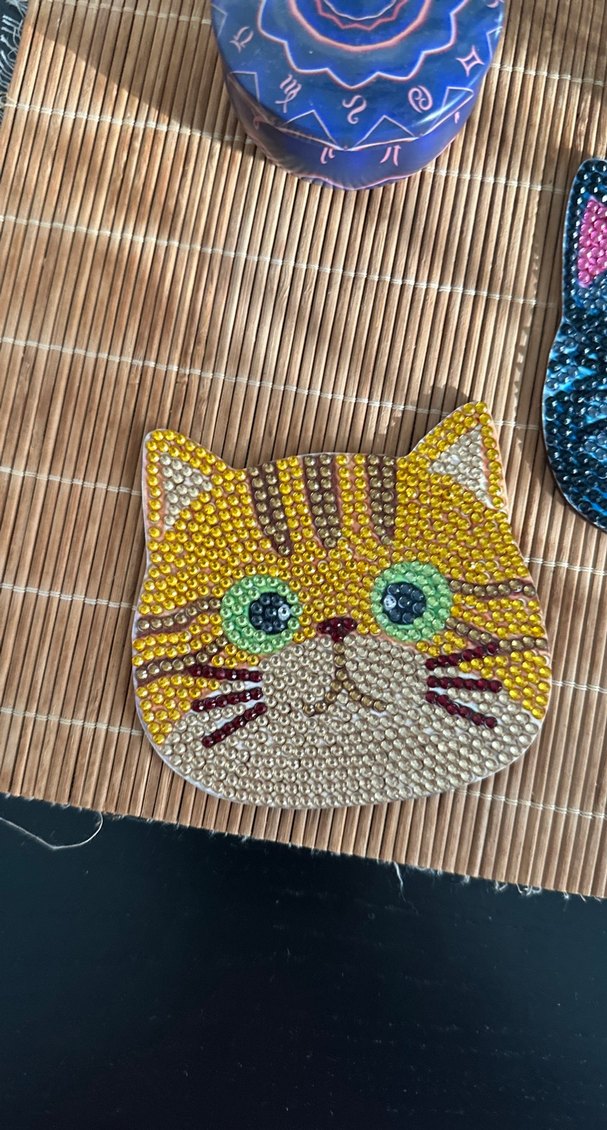 Renkli Taşlı Kedi Figürlü bardak altlığı - Görsel 2