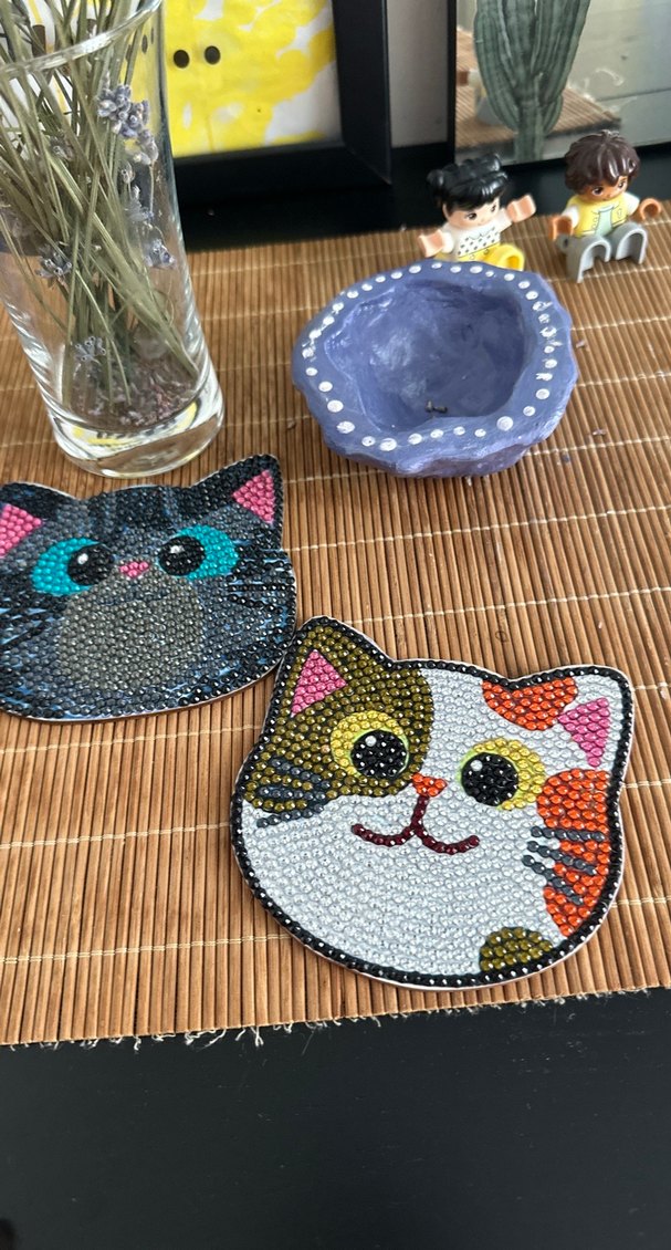 Renkli Taşlı Kedi Figürlü bardak altlığı - Görsel 2