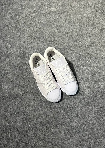36 Beden Adidas Beyaz Kadın Spor Ayakkabı