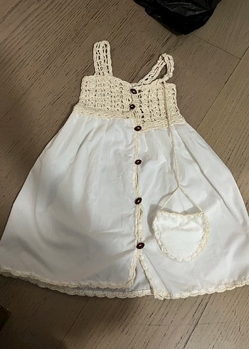 Beyaz Örgü Detaylı Kız Çocuk Elbise - Görsel 2