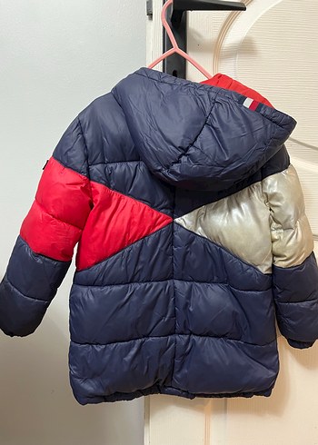 Tommy hılfıger orjinal 3-4 yaş - Görsel 2