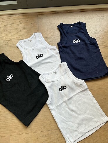 Alo yoga atlet