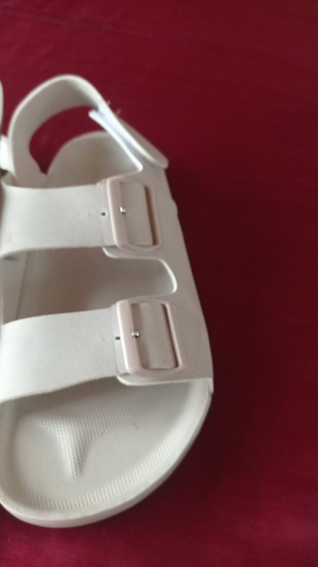 Beyaz Kadın Dolgulu Terlikler - Görsel 3