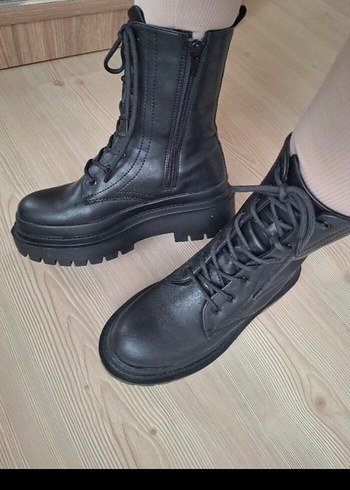 Siyah Bağcıklı Platform Topuklu Goth Bot postal - Görsel 2