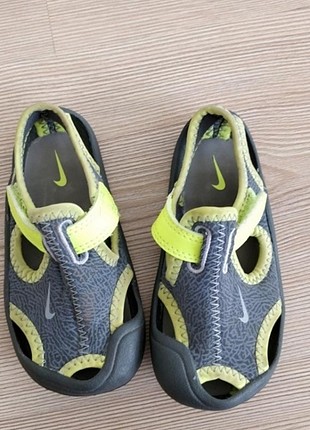 22 Beden NIKE SUNRAY PROTECT (TD) BEBEK SANDALET