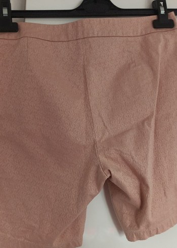 Bej Kadın Bermuda Şort - Görsel 4