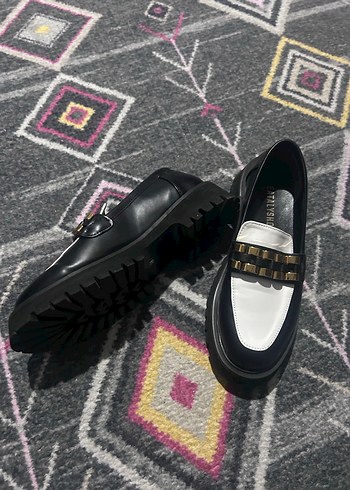 Beyaz Zincir Detaylı Platform Topuklu Kadın Loafer - Görsel 7