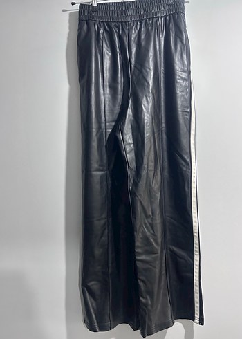 Siyah Deri Rahat Kesim Pantolon - Görsel 4