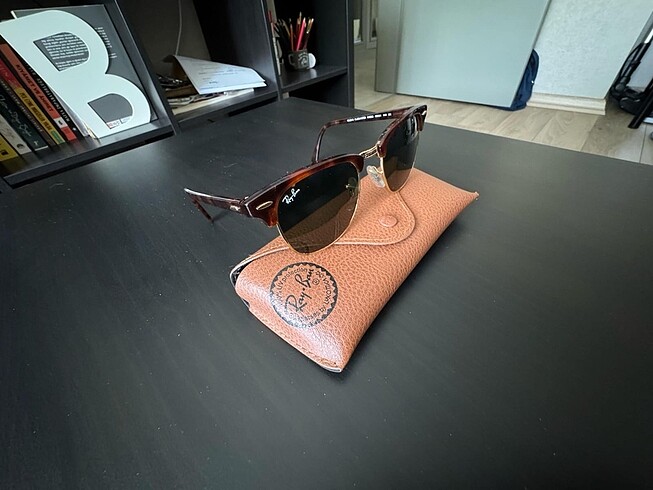 Rayban güneş gözlüğü
