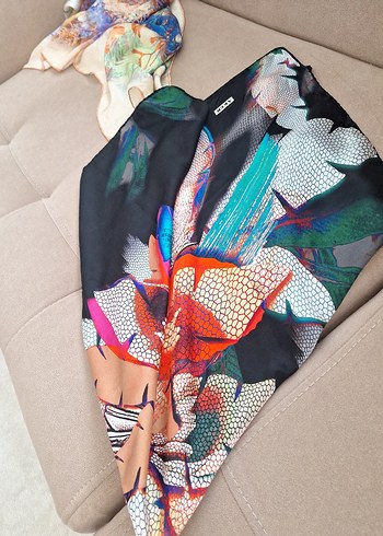 Kadın Çok Renkli iprk eşarp - Görsel 3