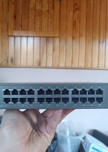 Tenda 24 Portlu Ağ anahtarı switch - Görsel 2