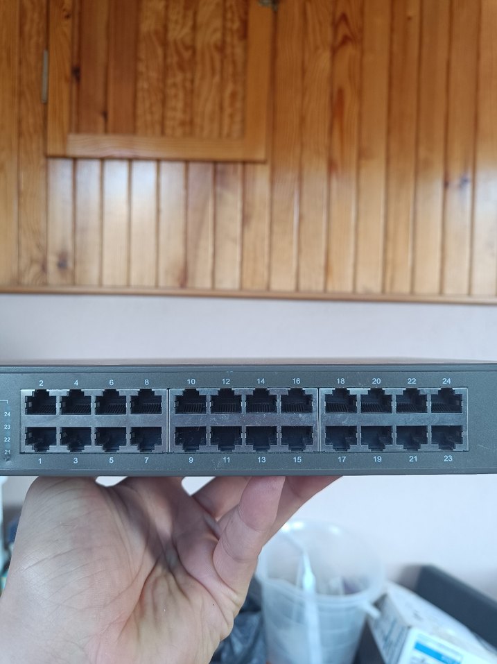 Tenda 24 Portlu Ağ anahtarı switch - Görsel 2