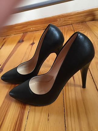 Diğer Stiletto topuklu ayakkabı