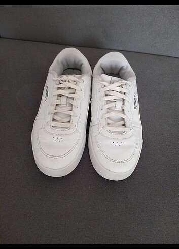 Puma orijinal 36 numara beyaz spor ayakkabı