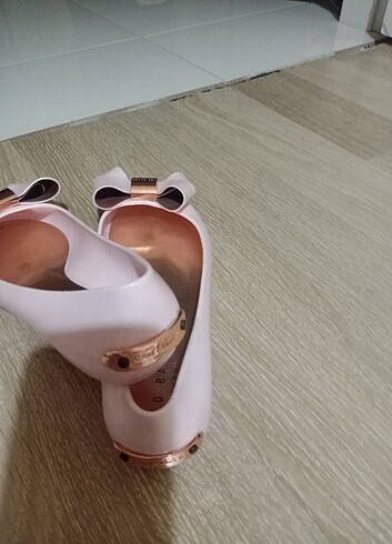Ted Baker Mezuniyet giyildi temiz 38 numara