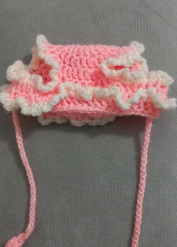 Pembe Fırfırlı Tığ Örgü Kedi Şapkası - Görsel 3