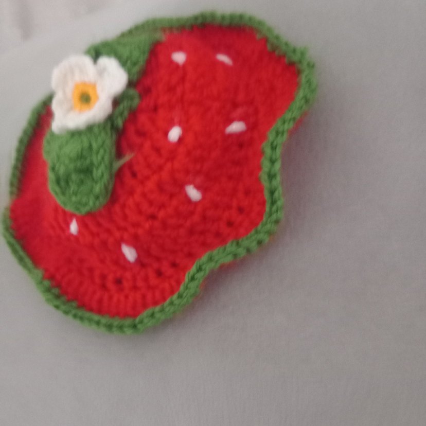 Çilekli Kedi Şapkası - Görsel 4