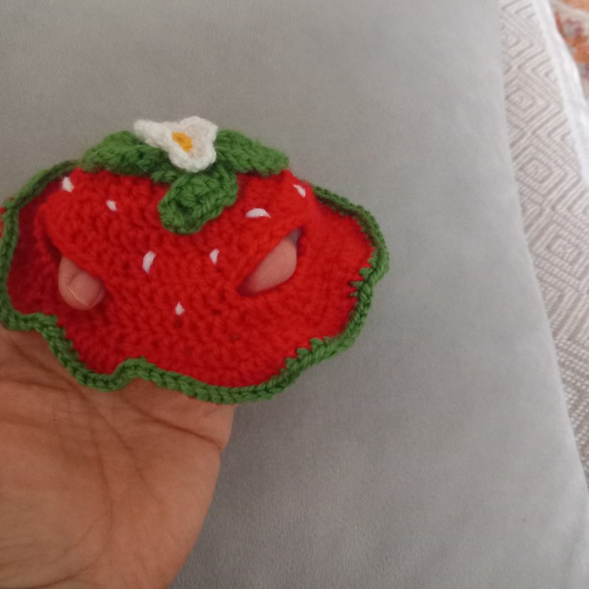 Çilekli Kedi Şapkası - Görsel 3