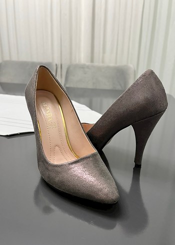 Gri Stiletto - Görsel 2