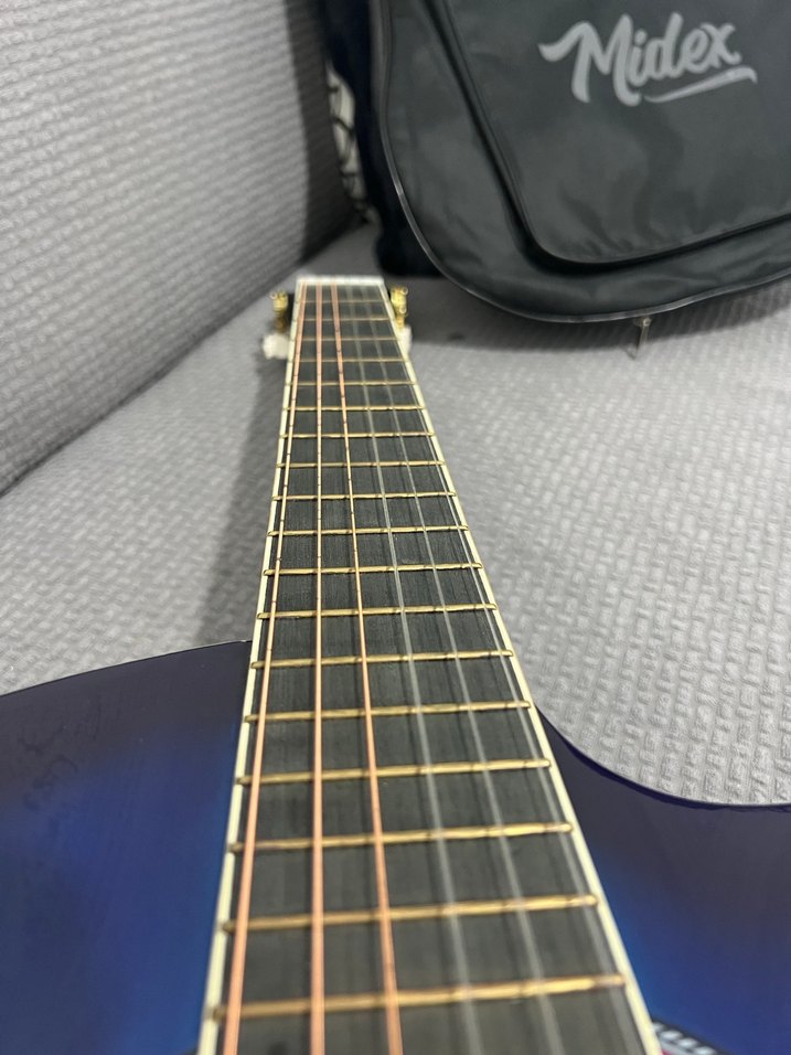 Mavi Klasik Gitar - Görsel 3