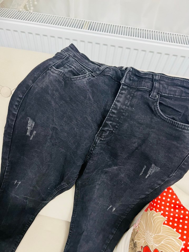 Siyah Kemerli Kadın Kot Pantolon - Görsel 2