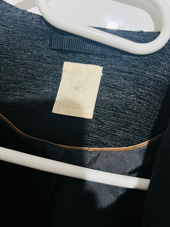 Düğmeli İşlemeli Midi Kadın Ceket - Görsel 3