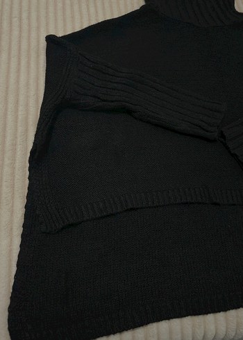 Siyah Boğazlı Örgü Kadın Kazak - Görsel 4