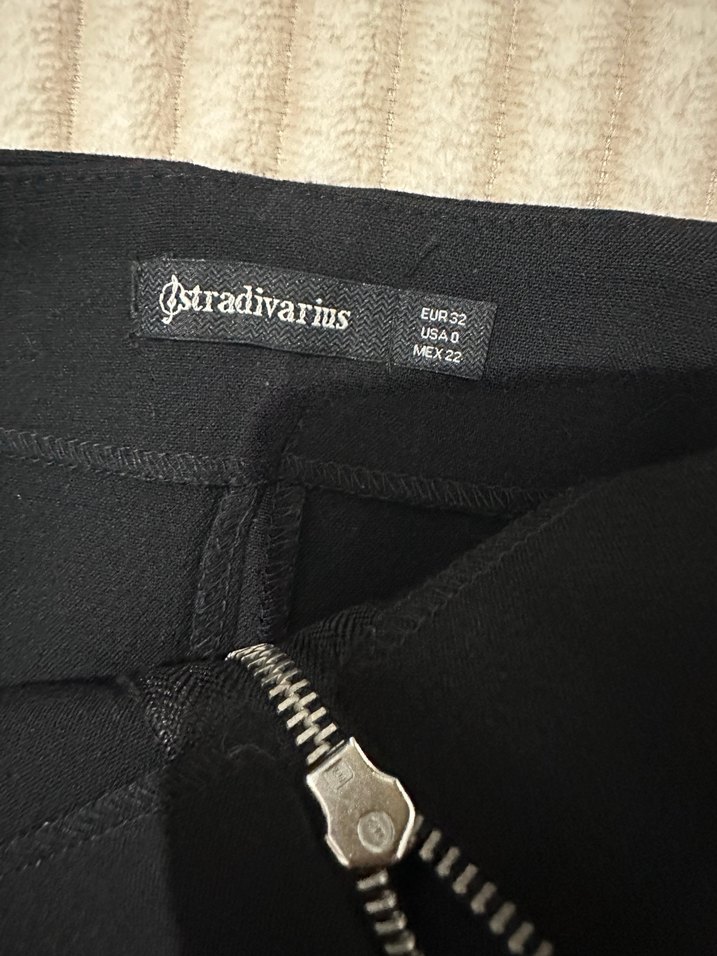 Fermuarlı Siyah Mini Etek - Görsel 2