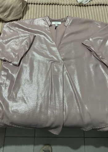 Bej V Yaka Salaş Kadın Gömlek - Görsel 3