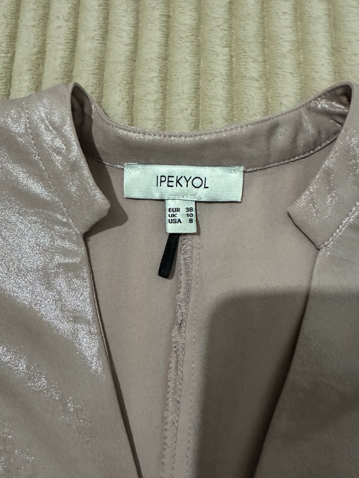 Bej V Yaka Salaş Kadın Gömlek - Görsel 2